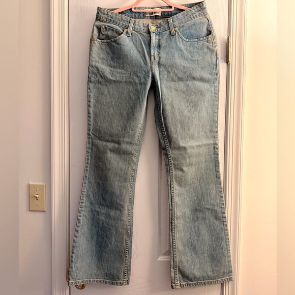 NWOT Women’s Levi Strauss Signature Low Rise Bootcut Jeans Misses Size 8 Blue - Picture 2 of 8